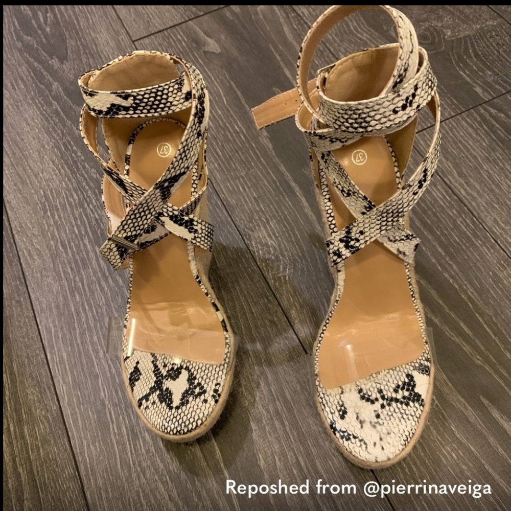 Snake skin wedges